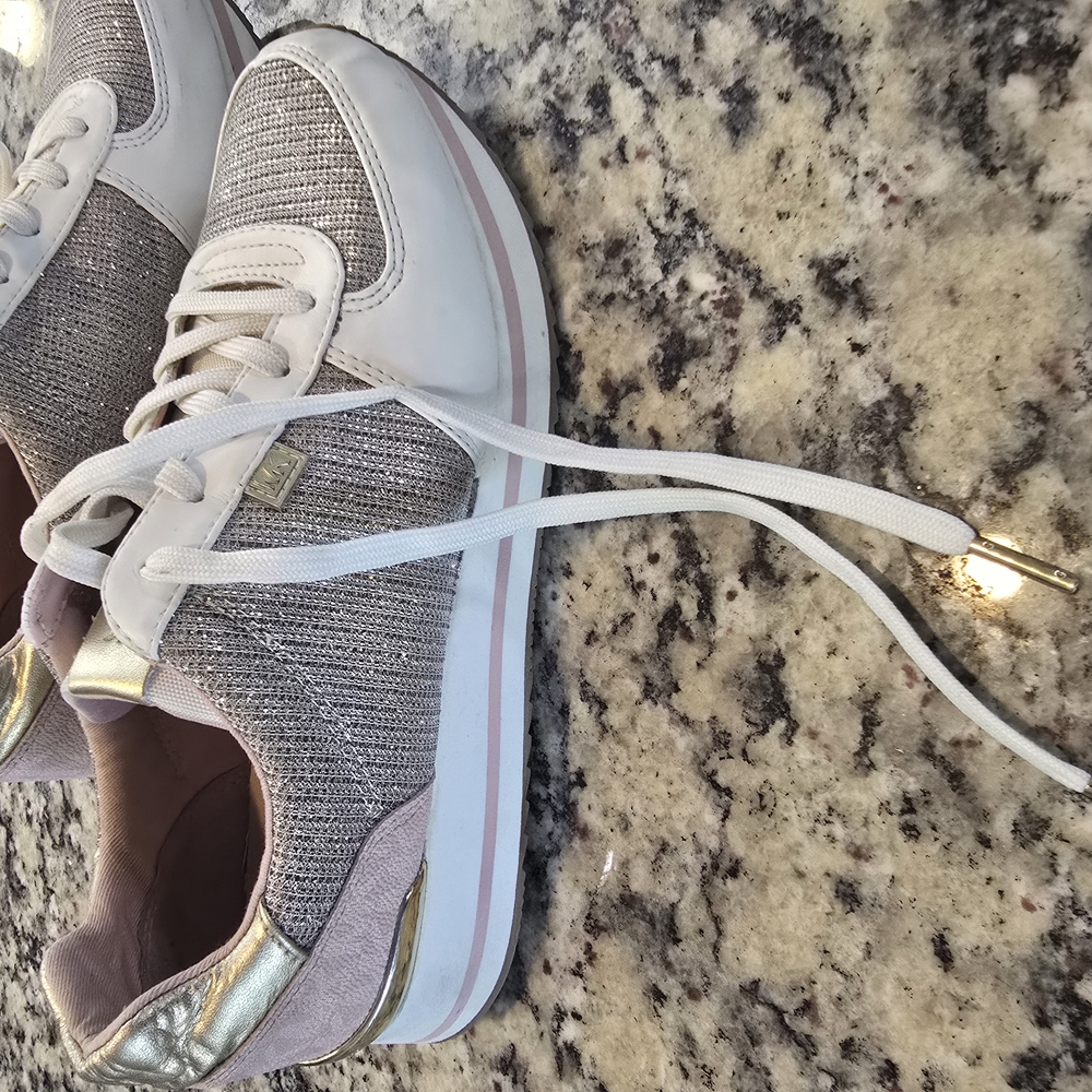 Michael Kors Gold and White Sneakers with Modern Silhouette